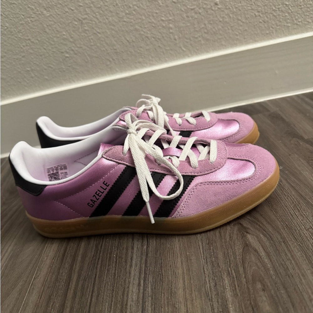 Adidas Women's Purplish pink metallic and Black Sneakers